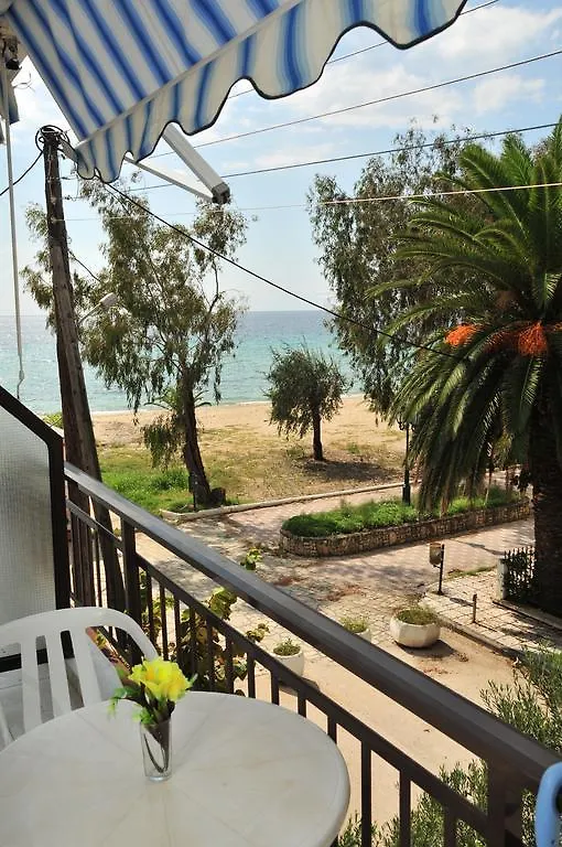 Seaside Studios Paralia Dionysiou Apartment
