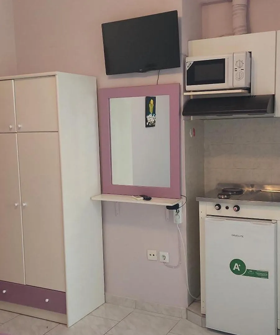 Seaside Studios Paralia Dionysiou 0*,