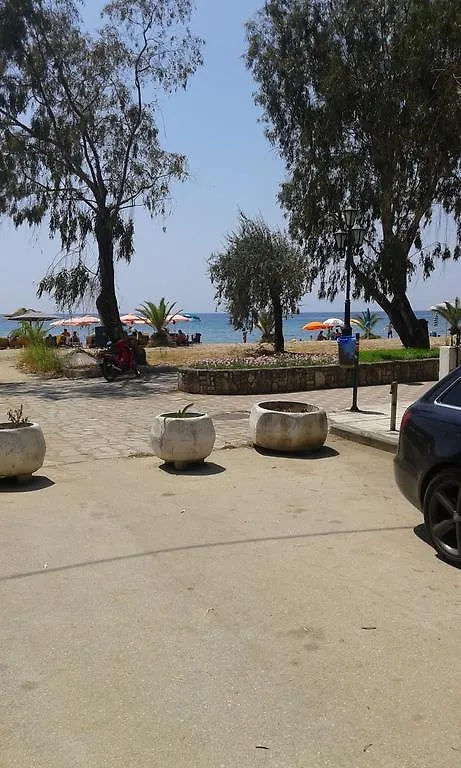 Apartment Seaside Studios Paralia Dionysiou Greece