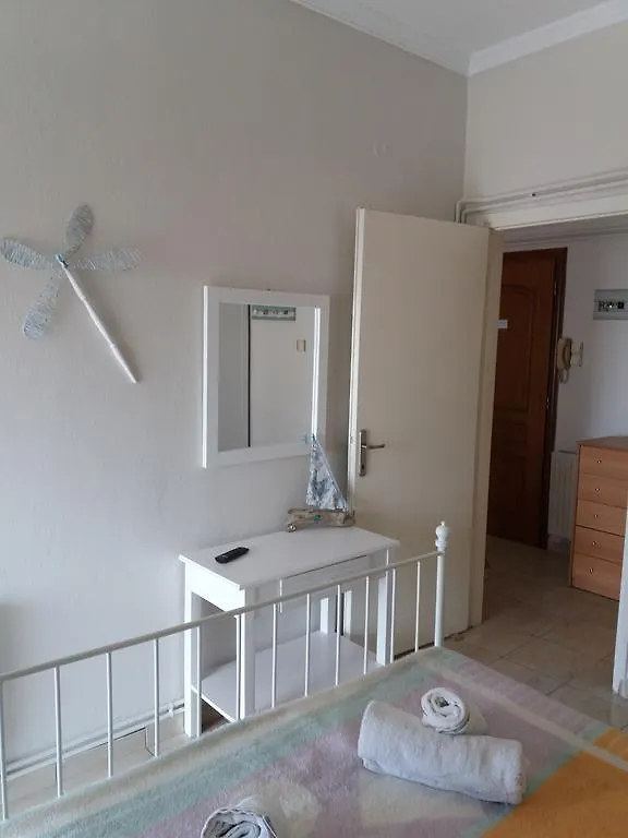 Apartment Seaside Studios Paralia Dionysiou